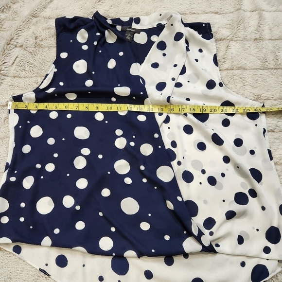 Size XL Blouse sleeveless  tank sewn in large Polka-dot Navy and White ALFANI - Picture 10 of 12
